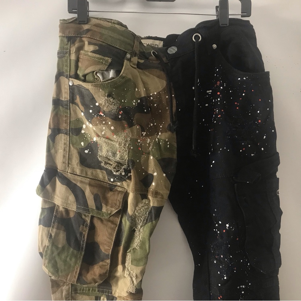 FWRD Denim Women's Black and Camo Army Fatigue Jeans Size 34 Cargo Pants Pocket - Picture 2 of 7